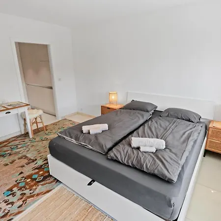 Paisible Et Chaleureux Apartamento *