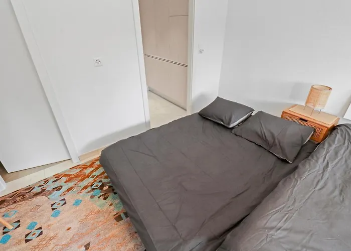 Paisible Et Chaleureux Apartament *